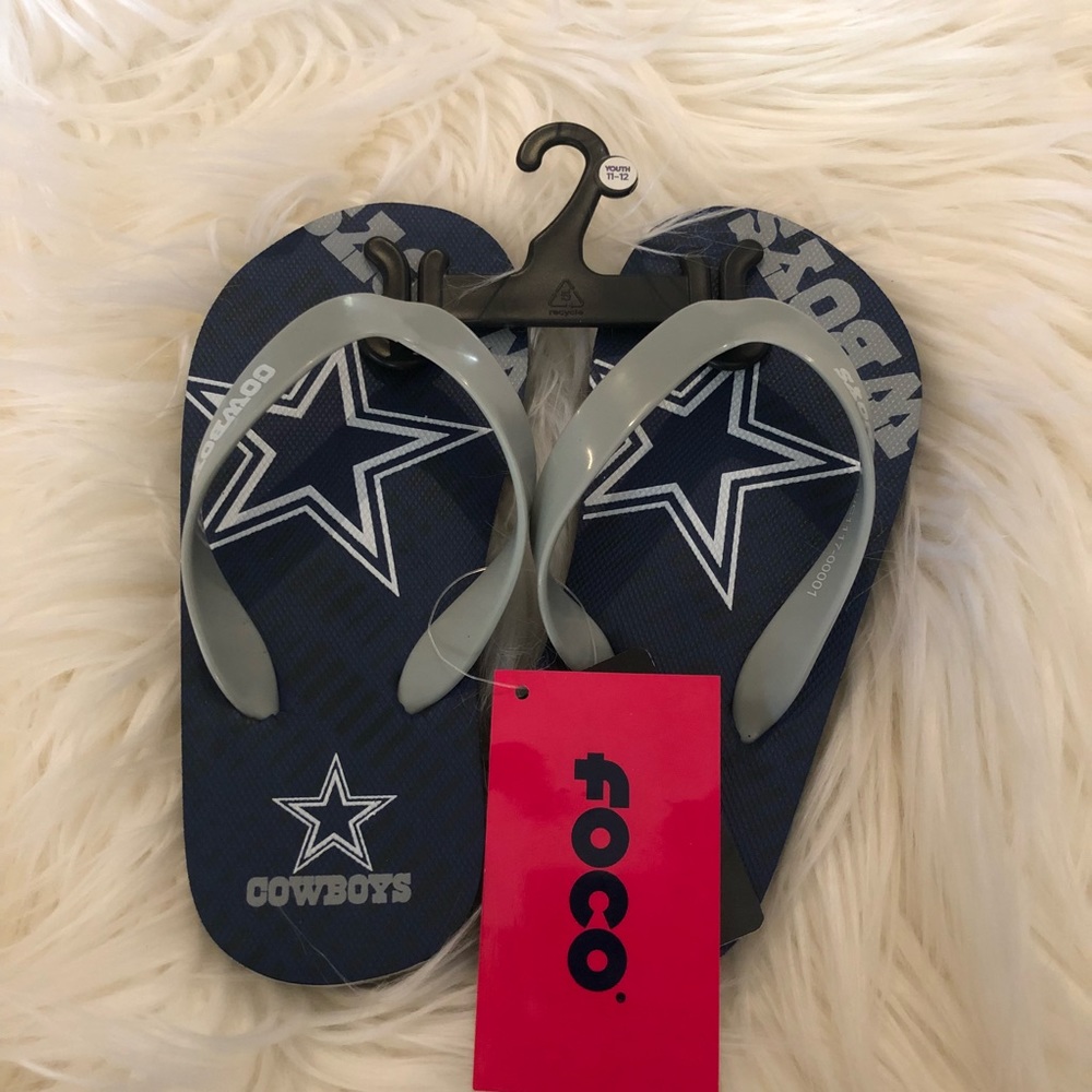 NFL Dallas Cowboys youth flip flops